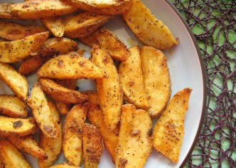 Garlicky Baked Fries