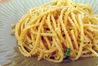 Spaghetti with Garlicky Bread Crumbs